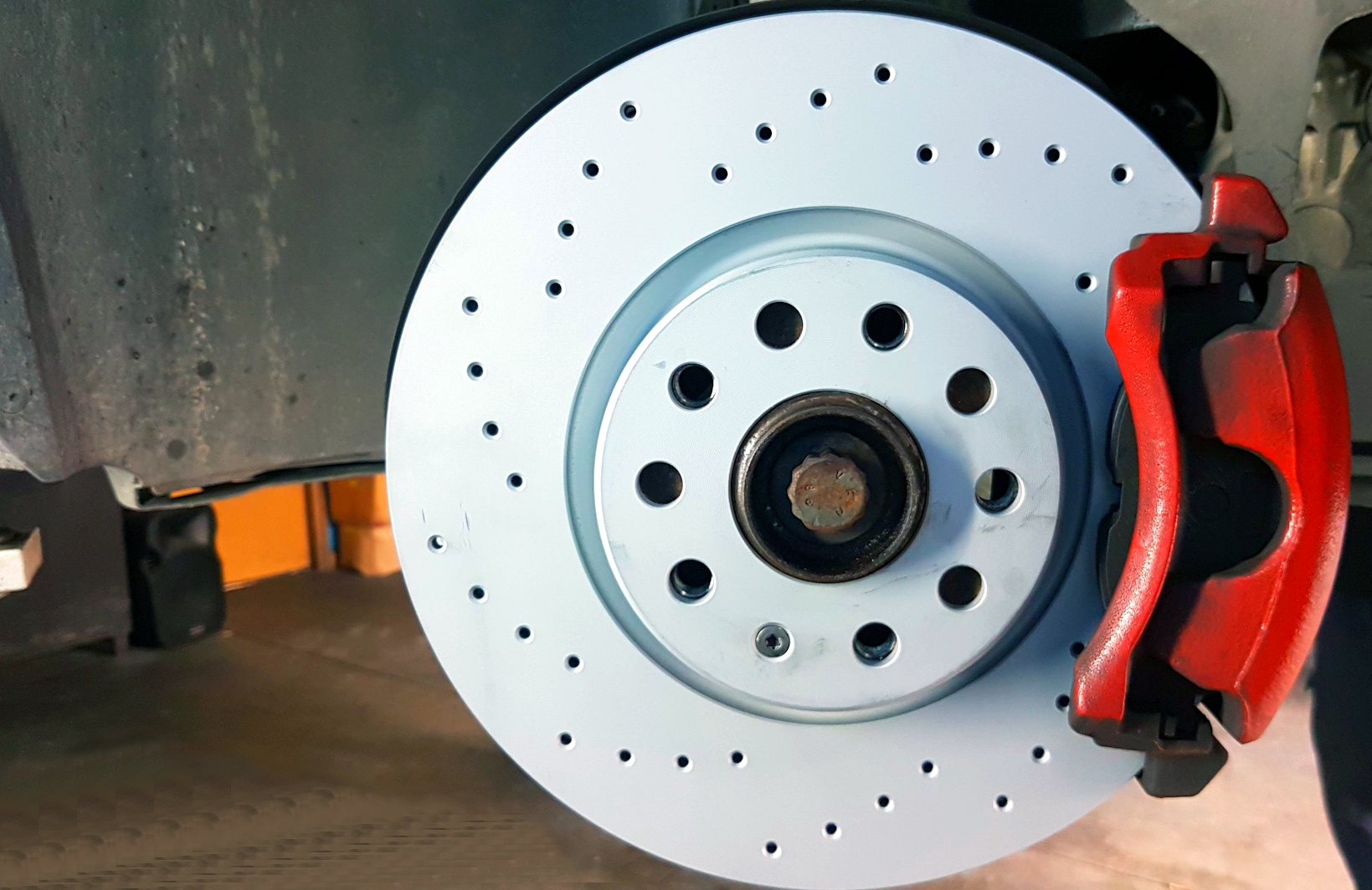 замена тормозных дисков